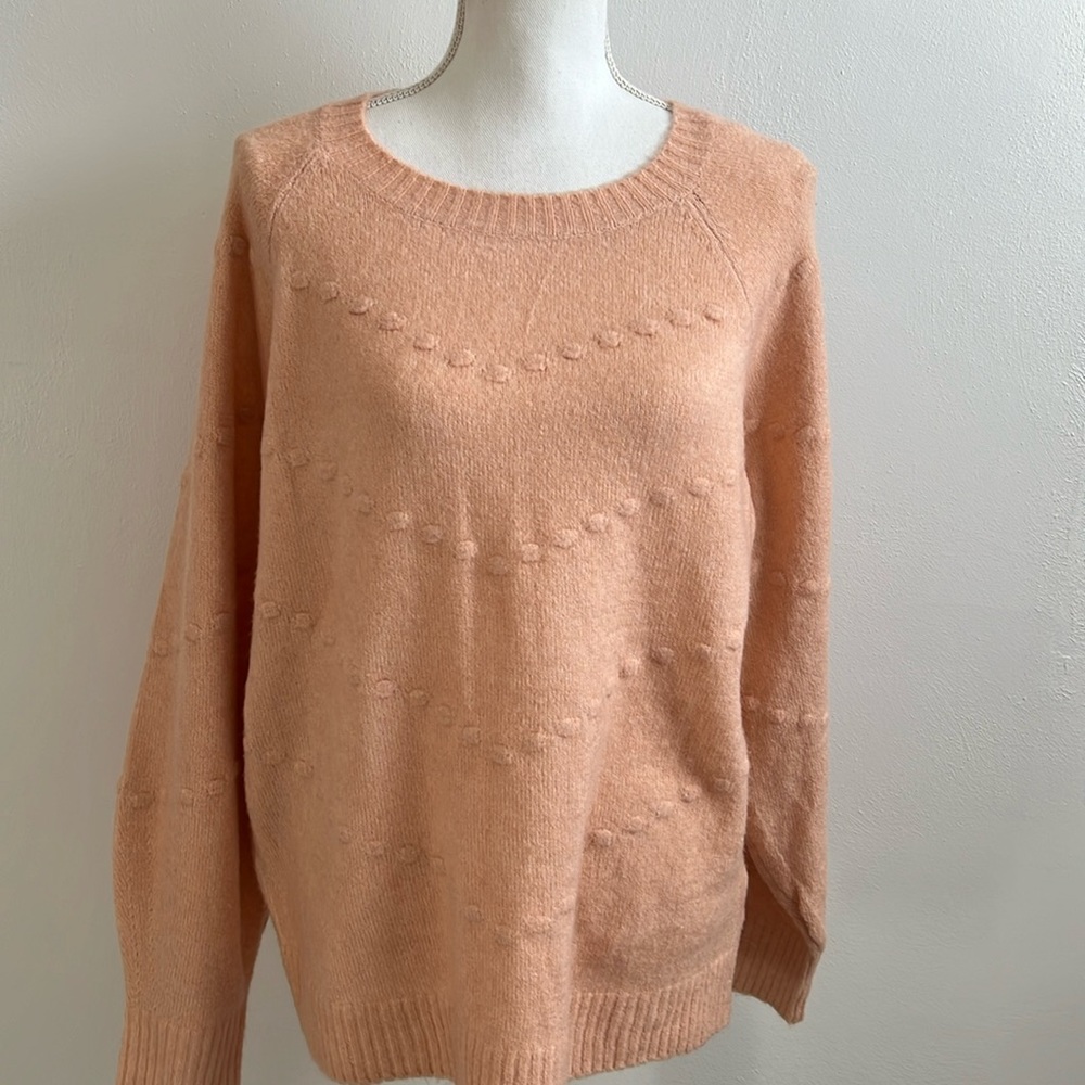MAGNOLIA Sweater
